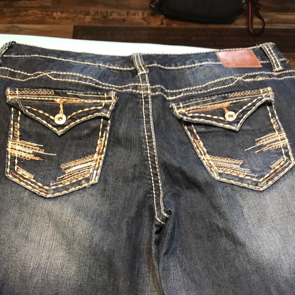 Dark wash skinny jeans